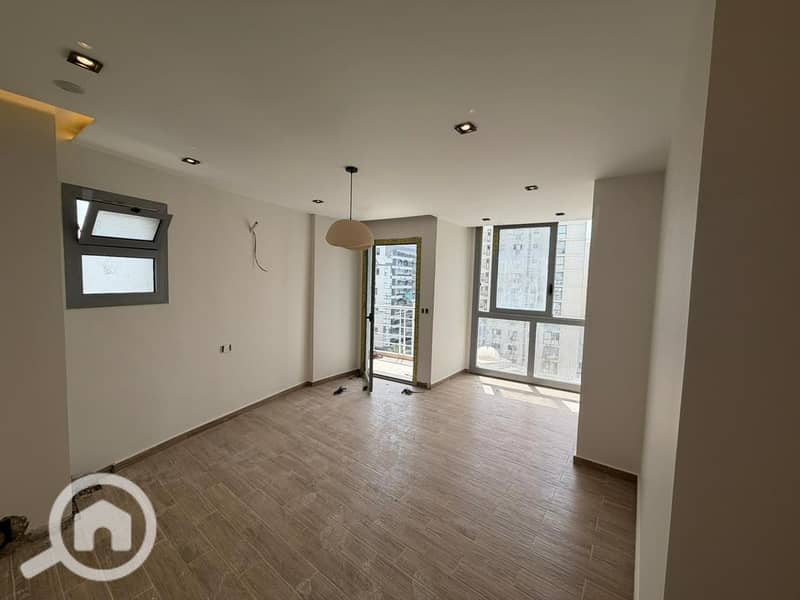 New apartment for rent in One Katameya Compound, first occupancy - Vista 5