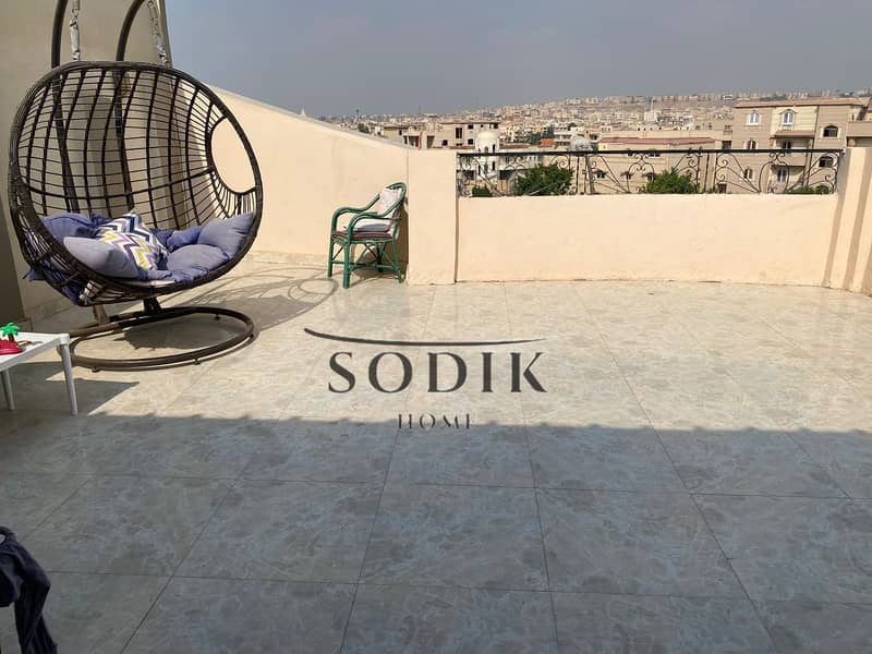 Rooftop with a garden view in the Fifth Settlement, perfect for those seeking privacy and tranquility, at the price of a semi-finished apartment - Widok 6