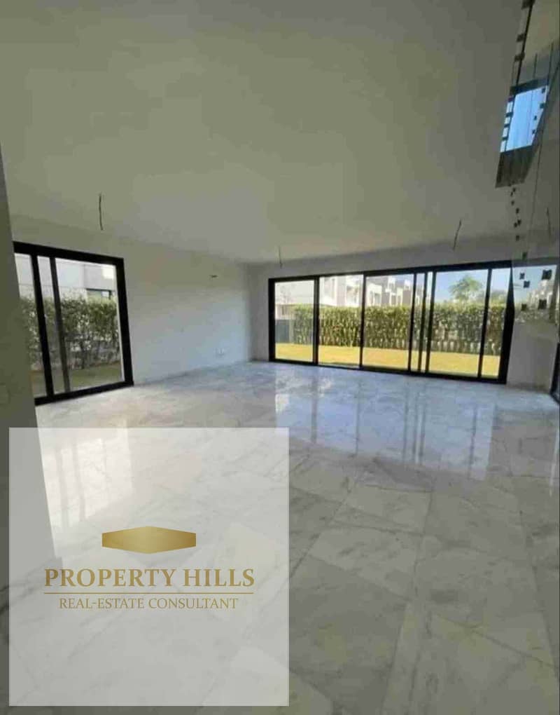 Ready-to-move-in villa for immediate viewing upon signing the contract, available for sale at the lowest price in Stella Location. - Widok 4