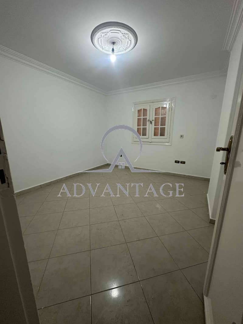 2 dfd89945-4912-477c-8aed-35346e5bd2c8. jpg
