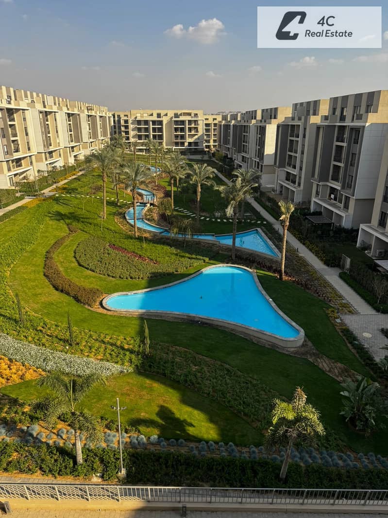 Fully finished with acs Apartment ready to move 147 m for sale with 3 bedrooms in compound fifth square al marasem new cairo with very prime location - Vista 6
