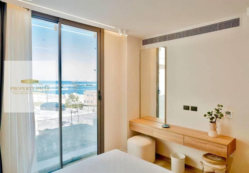 Luxury VIP chalet for sale overlooking the sea, offered with comfortable installment payment options. - Widok 4