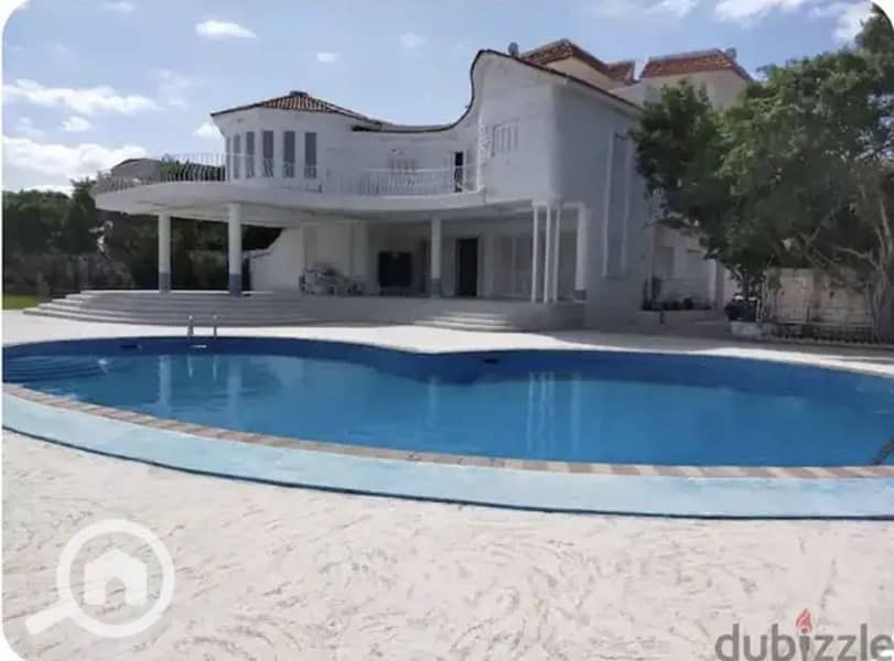 Luxury villa with 8 air-conditioned rooms in Bkareer Al-Sahel North, accommodating nine families and groups, with a swimming pool. - Widok 3
