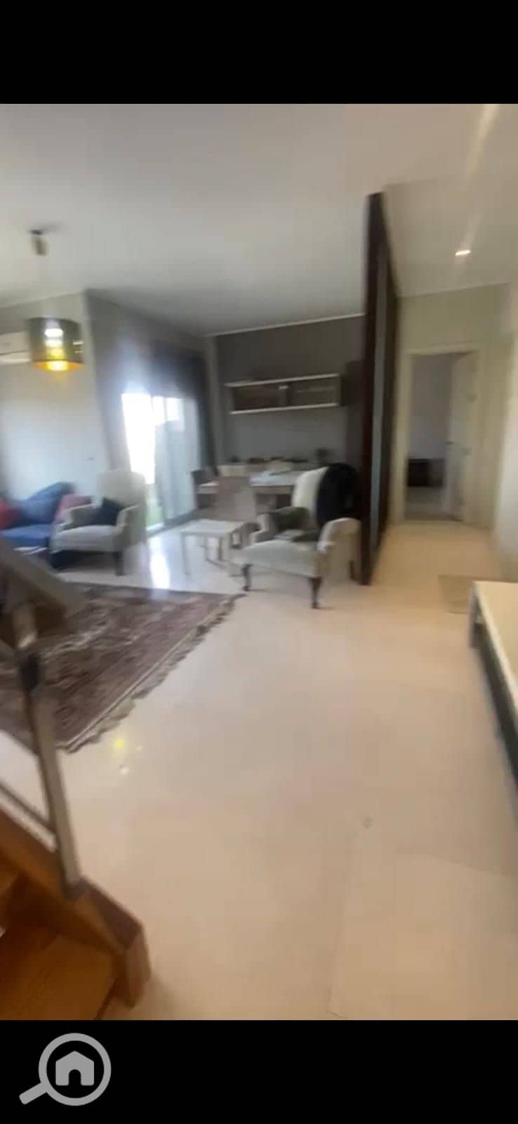 Distinctive duplex for sale with premium finishes and a great location at an attractive price for serious buyers. - Ansicht 6