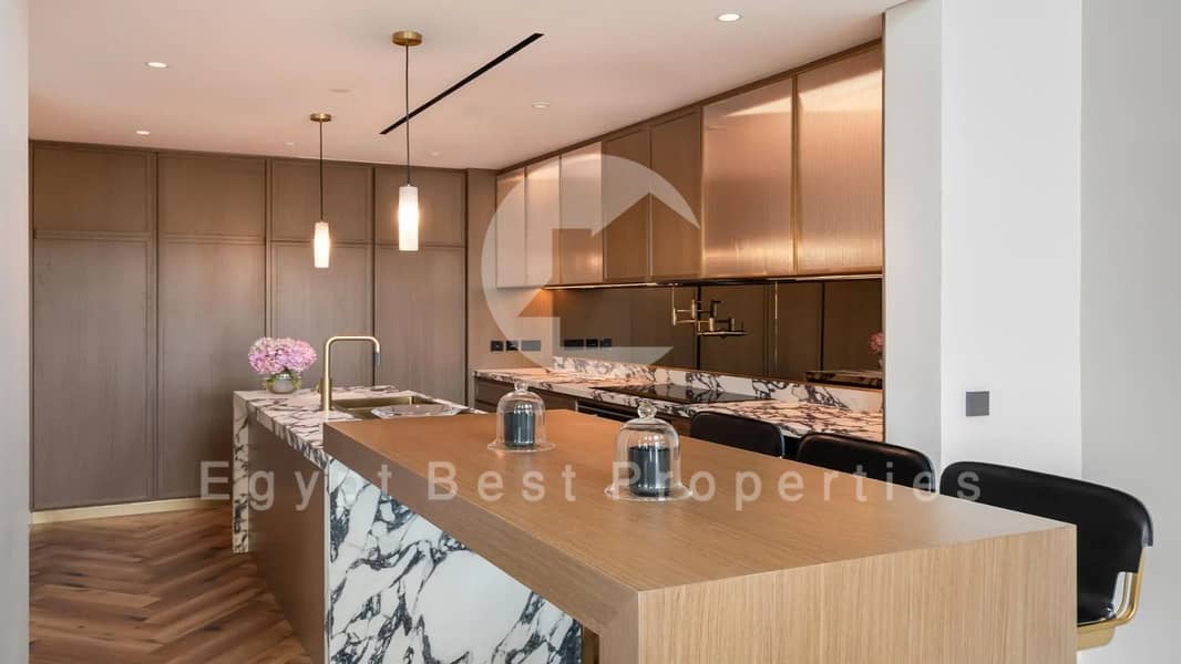 FOR SALE CHALET WITH FIRST PRICE WITH LONG 10YEARS IN RAS ELHEKMA - First launch - palm hills - for sale - Vista 6