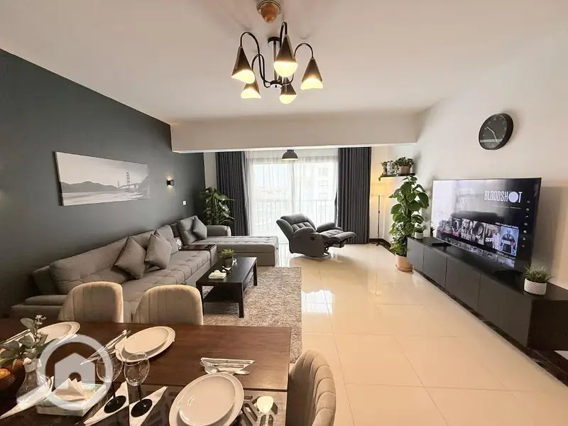 Fully Furnished Serviced Apartment - Vista 2