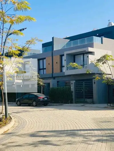 Villa reduced by half from the patio tone prime location next to the American University in the Fifth Settlement with a big discount