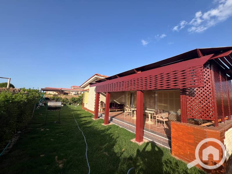 Chalet for rent in the North Coast in Al-Fayrouz Tourist Village | Private garden | Close to the sea and the pool - Ansicht 2