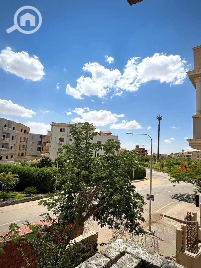 200m apartment for sale in West Sumid | Open landscape view + installment up to a year - Widok 2
