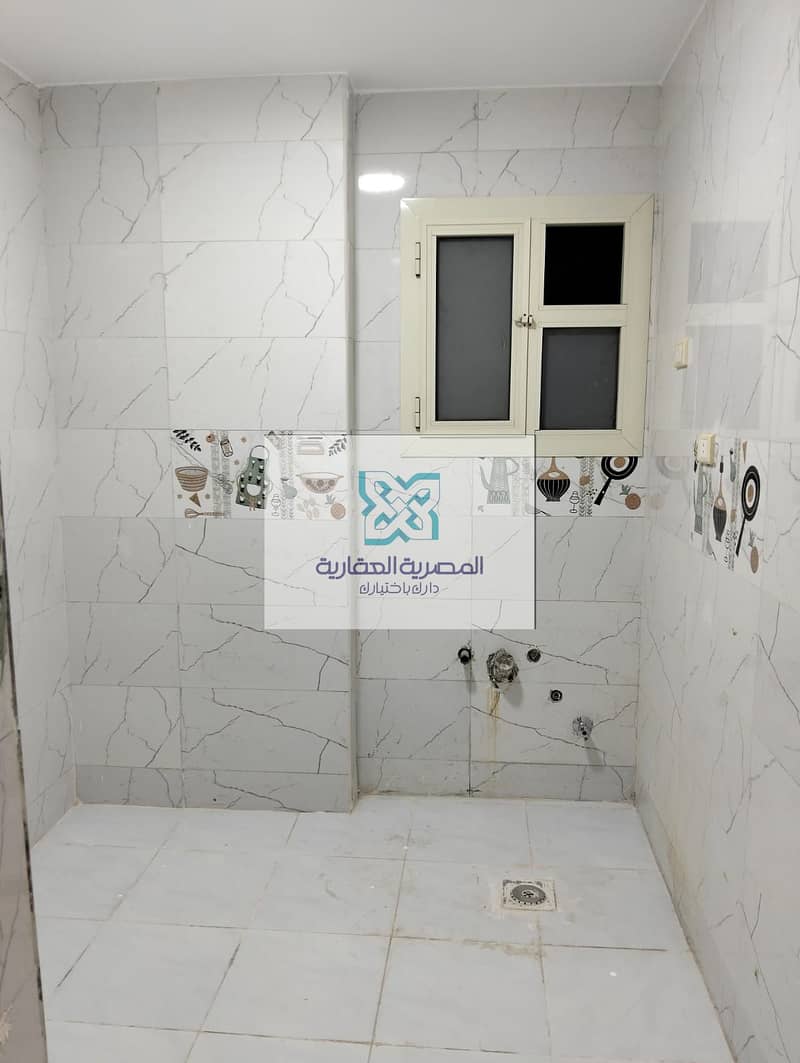 Administrative headquarters for rent, Al-Hijaz Tower, Carrefour Main Street, near Carrefour and the ring road, on the facade, first residence, stylish entrance, 24-hour security, intercom. - Bild 5