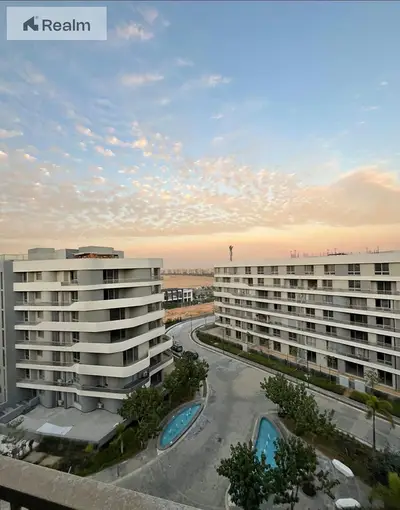 READY TO MOVE Apartment for sale 2 bedrooms in BloomFields