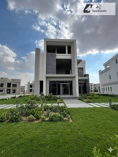 4 Bedroom Villa for Sale in New Cairo, Cairo - WhatsApp Image 2026-05-13 at 4.54. 05 PM. jpeg 4 Bedroom Villa for Sale in New Cairo, Cairo - WhatsApp Image 2026-05-13 at 4.54. 05 PM. jpeg