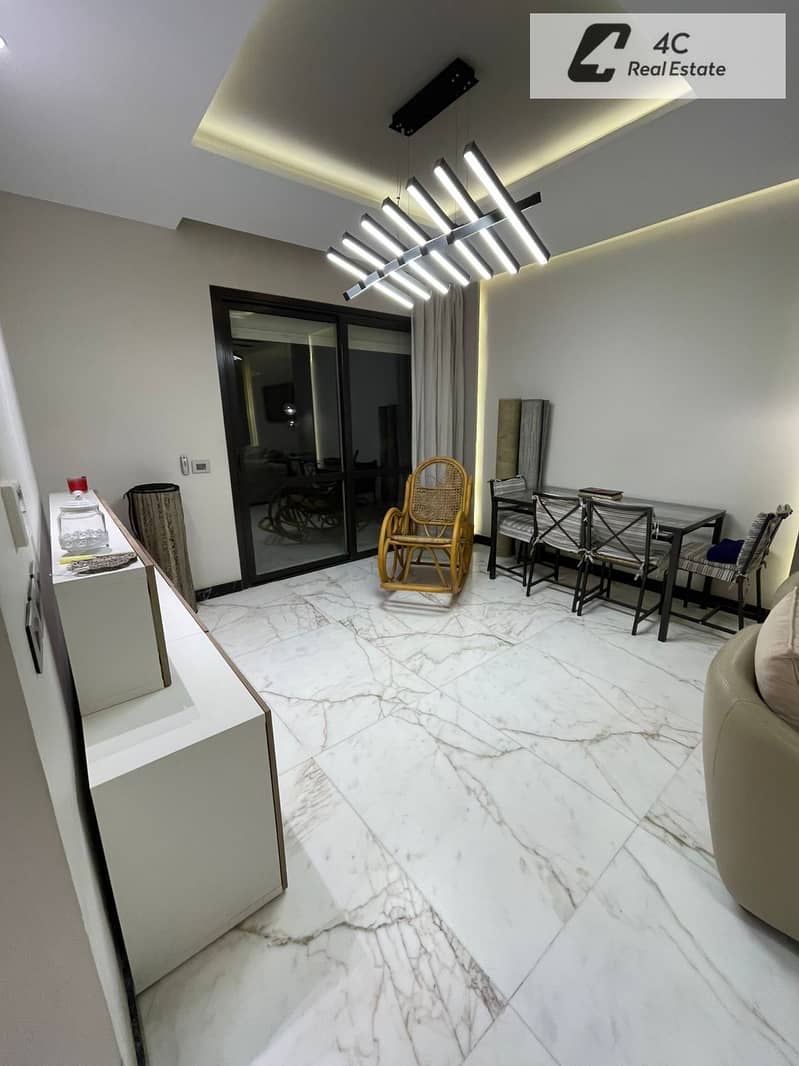 Under market price Apartment 155 m fully finished with furnitured for Rent ready to move open view landscape very prime location in Eastown – pohled 6