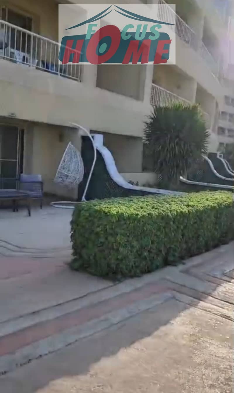 9 1000777100. jpg