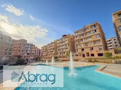 For sale: Penthouse, 240 sq m + 100 sq m terrace. Immediate occupancy with 5-year payment plans, next to Mall of Arabia, Villaria, October.