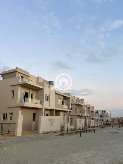 فیلا 4 غرف نوم للبيع في 6 اكتوبر، الجيزة - WhatsApp Image 2026-05-24 at 6.10. 35 PM. jpeg