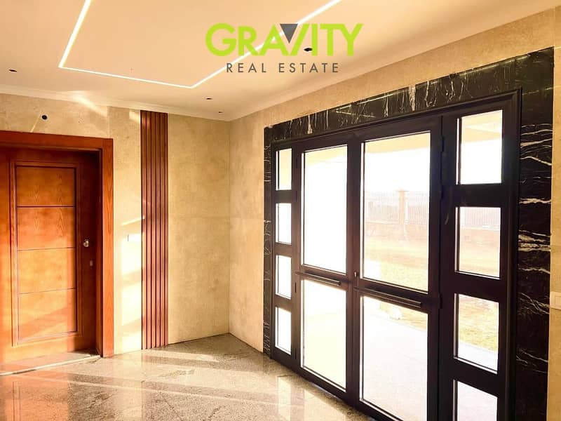 Ready-to-move-in apartments, fully finished, in a prime location in the New Administrative Capital, R8, opposite the Green River. This is an existing, - Altro