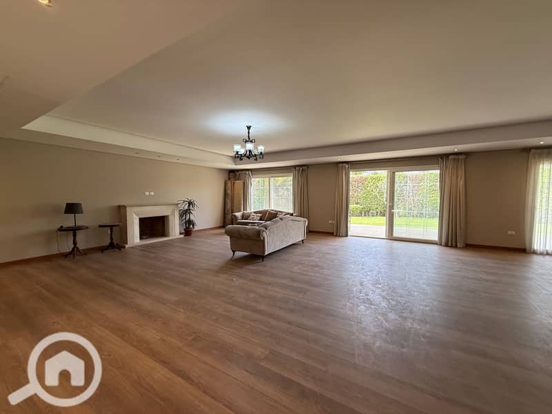 Exclusive Standalone Villa For Rent in Mountain View 1 – pohled 4