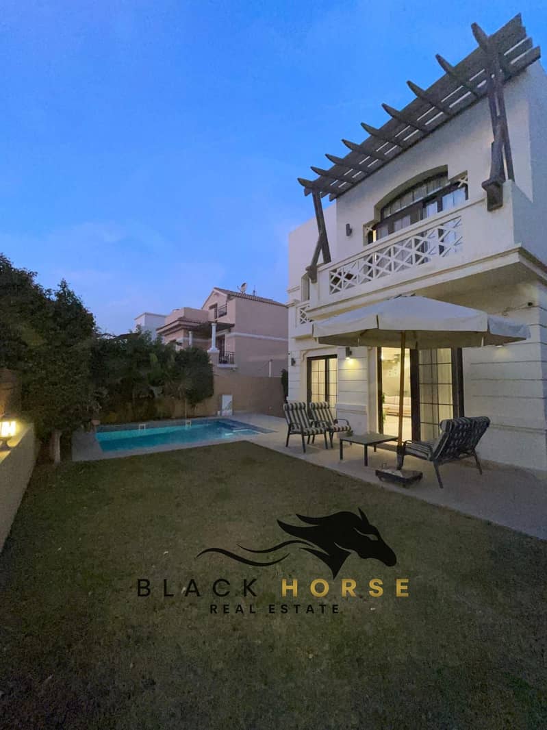 Luxury Furnished 5BR Villa with Private Pool for Rent in Hyde Park - Vista 3