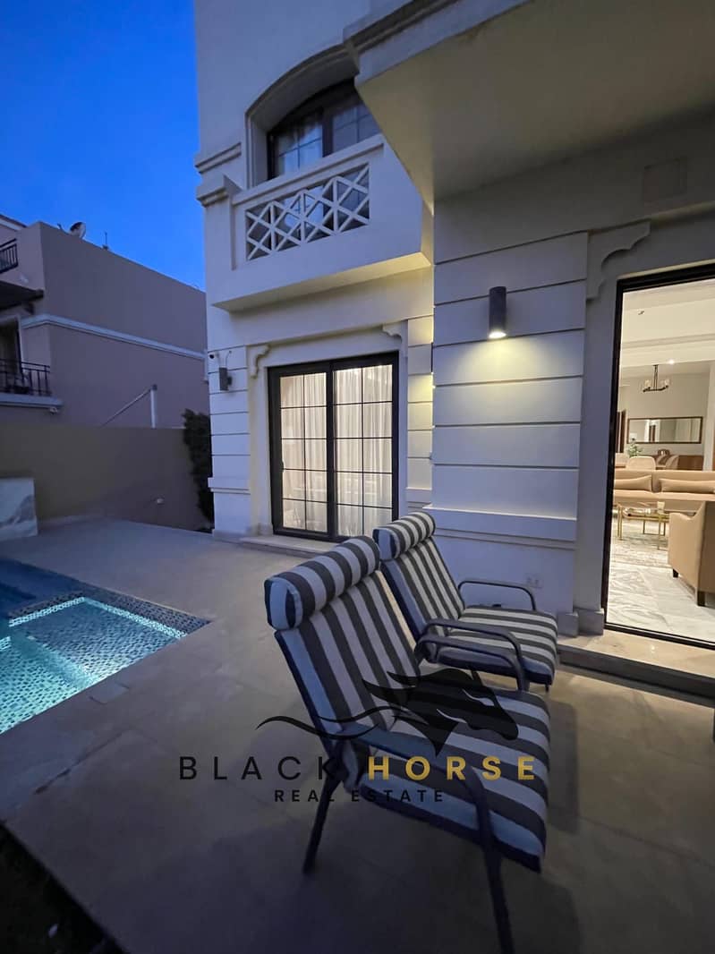 Luxury Furnished 5BR Villa with Private Pool for Rent in Hyde Park - Vista 4