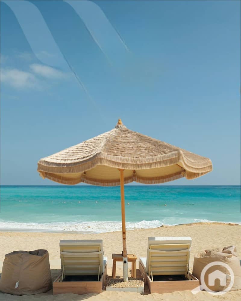 prime view chalet fully finished for sale in youd ras elhakma overlooking sea - Vista 5