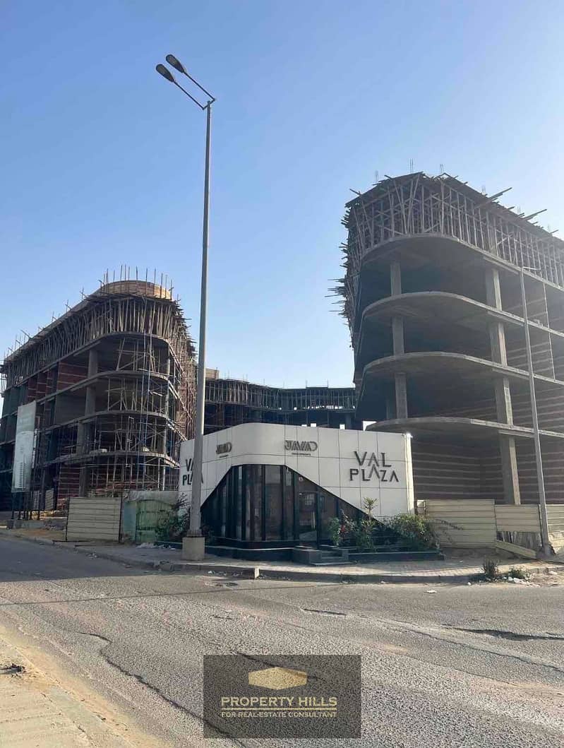 Immediate receipt of the last finished clinic directly on 26th of July axis in Val Plaza Mall, next to Dolphin Mall and the first district, in front of West Sumed. - Ansicht 5