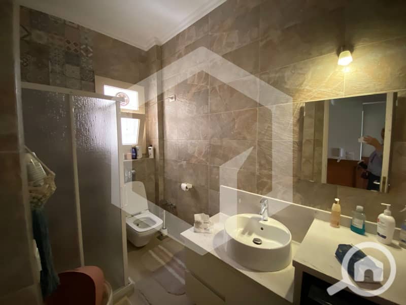 7 Al Patio 6 7. jpg