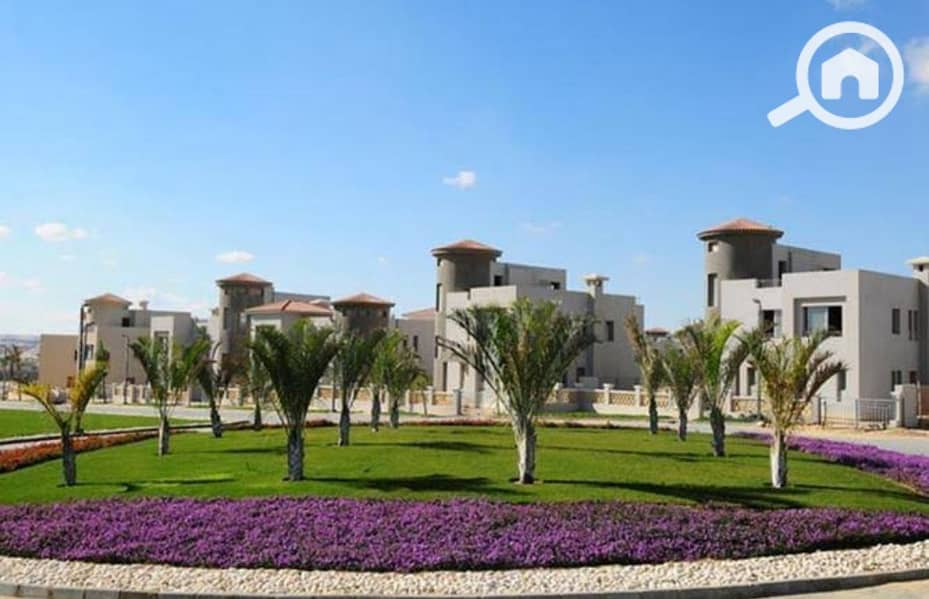 For sale: The last twin house villa, ready for Ready to move delivery, first row directly on the golf course, with a distinctive, spacious facade. - Widok 3