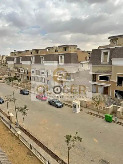 Own Townhouse 206m with a 50% discount View On lagoon in Sarai Compound with inst over 12Y