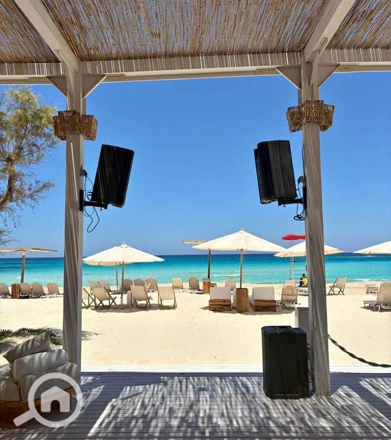 Fully finished villa, directly on the sea, for sale in a prime location inside Marasi Bagosh, Sidi Henish, North Coast, next to Hacienda - Ansicht 4