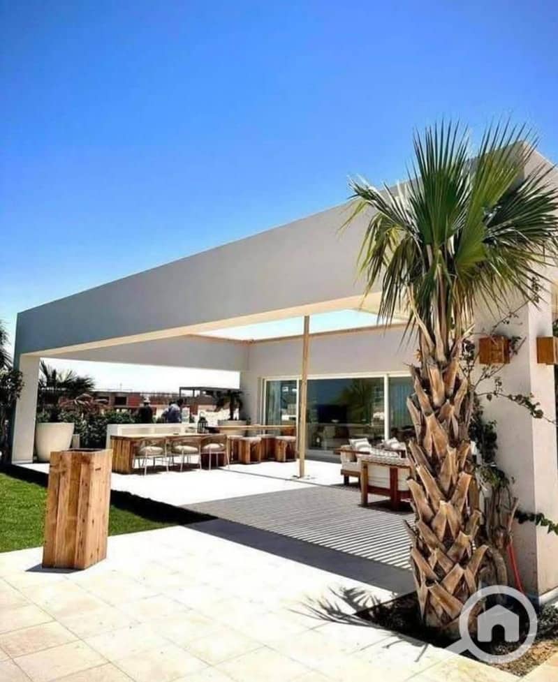 Fully finished villa, directly on the sea, for sale in a prime location inside Marasi Bagosh, Sidi Henish, North Coast, next to Hacienda - Ansicht 5