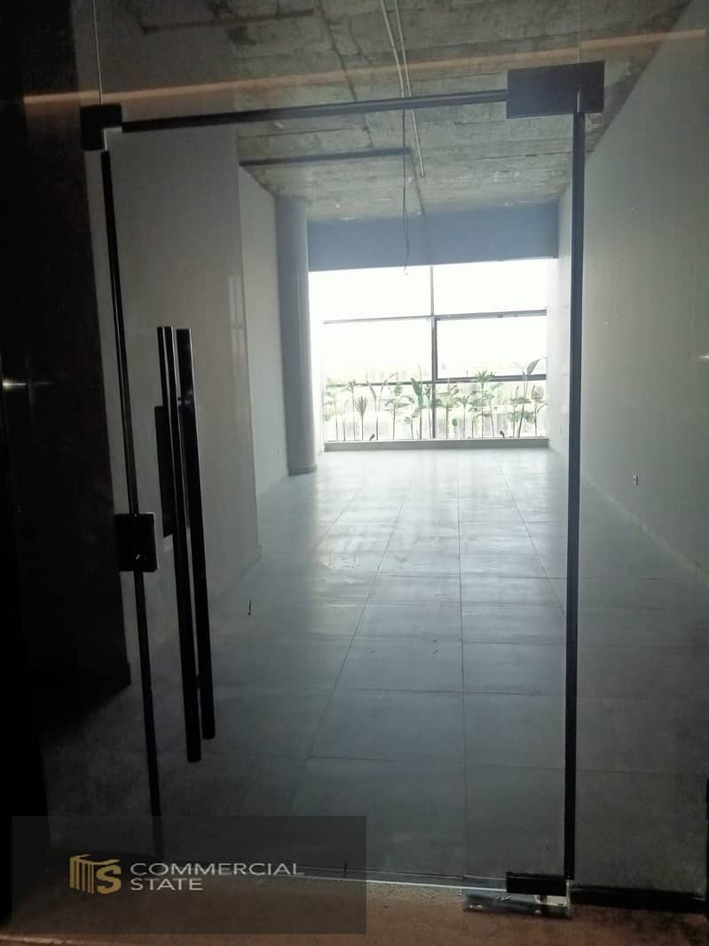 Finished Office at Eastlane 70m for Rent -New Cairo - Bild 5