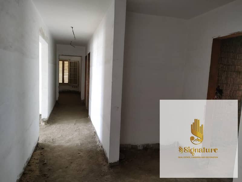 Apartment for sale in the Diplomatic Quarter Nasr City semi finished immediate occupancy inside a compound. – pohled 6