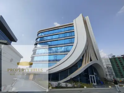 Finished ground floor office near the entrance in Fifth Settlement, price payable in installments.