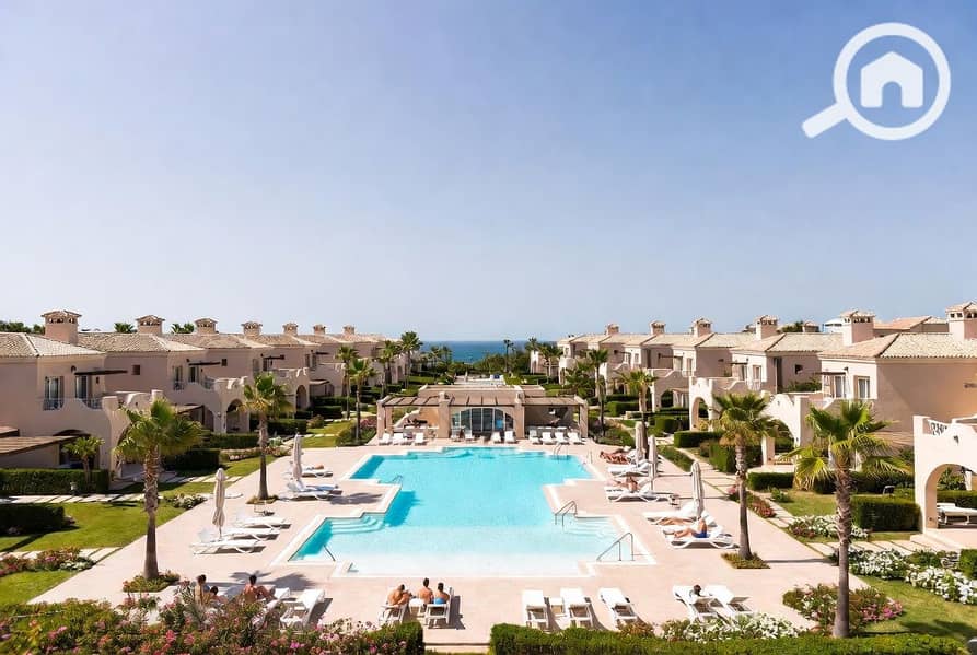 With a 30% discount, a 100m² Sea View chalet is for sale in Ain Sokhna next to La Vista. Super Lux finishing, lowest price and lowest monthly installm – další