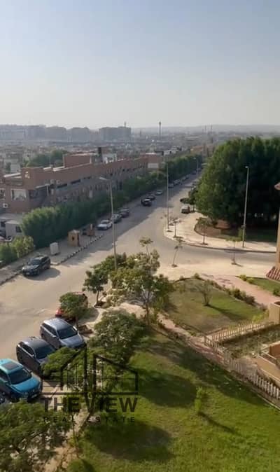 4 Bedroom Duplex for Sale in Sheikh Zayed, Giza - WhatsApp Image 2026-05-26 at 12.58. 43 PM (1). jpeg 4 Bedroom Duplex for Sale in Sheikh Zayed, Giza - WhatsApp Image 2026-05-26 at 12.58. 43 PM (1). jpeg