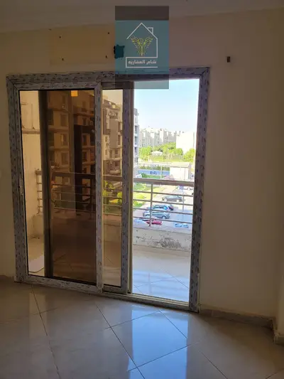 Apartment for sale in Sheikh Zayed, Dar Misr Compound, neighborhood 16, third repeated floor, 130m