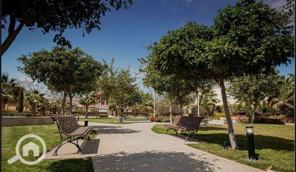 Town villa with 3 floors next to Hyde Park in the Eastern expansions, surrounded by Palm Hills and near Al-Jazeera Club. - Ansicht 5