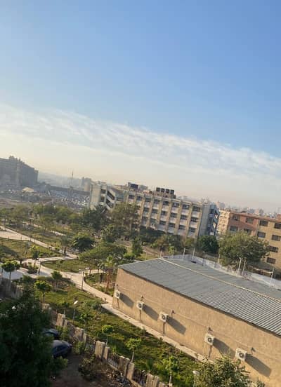 3 Bedroom Flat for Sale in Maadi, Cairo - شقه للبيع بالحي الكندي صقر قريش المعادي