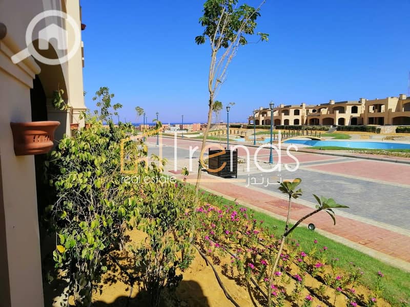 180m Fully Finished Villa in La Vista Gardens (Ain Sokhna) with Wide Pool View!!! Ready Now!! - Mehr