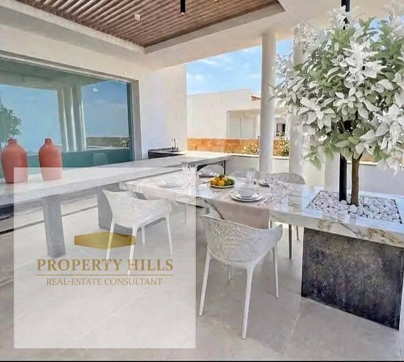 Sea view and the largest lagoon on the coast. A stunning prime location chalet is available, measuring 171 square meters + 107 square meters roof. - Bild 4
