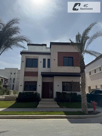 4 Bedroom Townhouse for Sale in New Cairo, Cairo - WhatsApp Image 2025-03-10 at 4.47. 54 PM (1). jpeg 4 Bedroom Townhouse for Sale in New Cairo, Cairo - WhatsApp Image 2025-03-10 at 4.47. 54 PM (1). jpeg