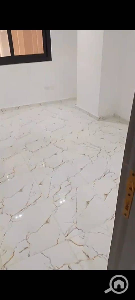 5 1000147892. jpg