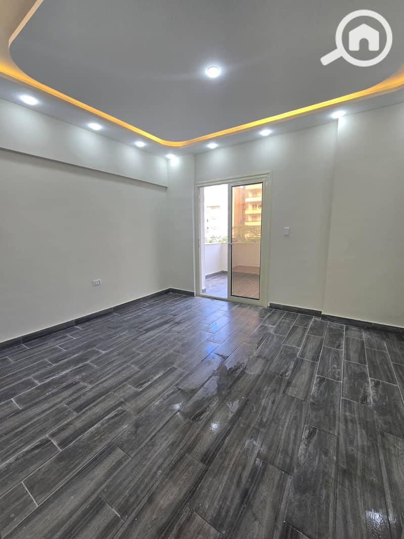 Apartment for sale in Al-Mamoura Beach, first floor, two elevators - Ansicht 4