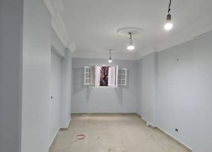 فلیٹ 6 غرف نوم للبيع في السيوف، الإسكندرية - دور اول كامل للبيع عمارة ناصية