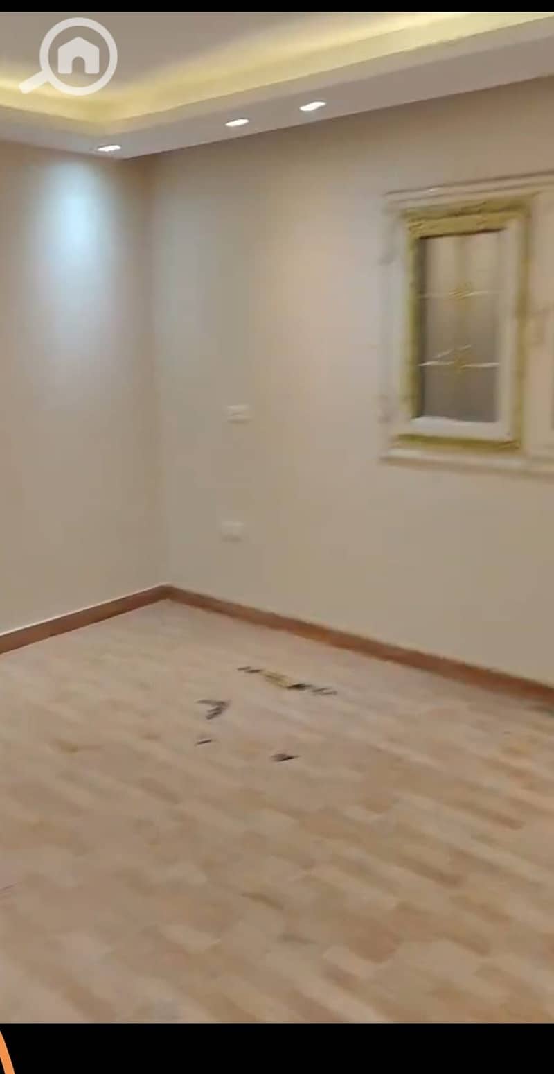 3 1000919413. jpg