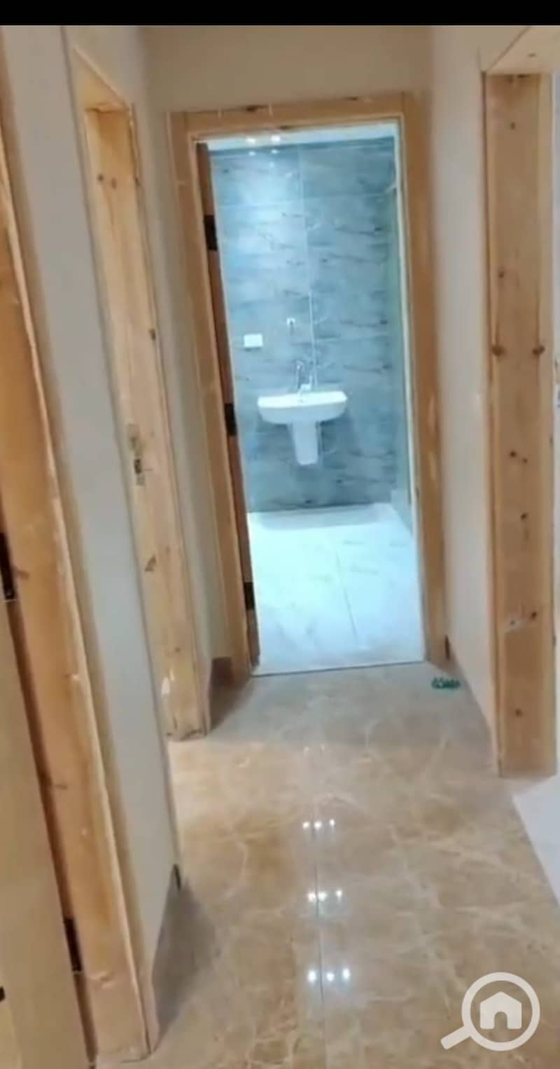 5 1000919411. jpg