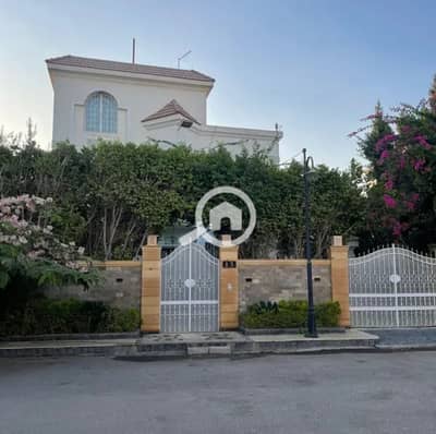 5 Bedroom Villa for Sale in 6th of October, Giza - f98bcfaa-2592-4850-a60d-87de170f9159. jpeg