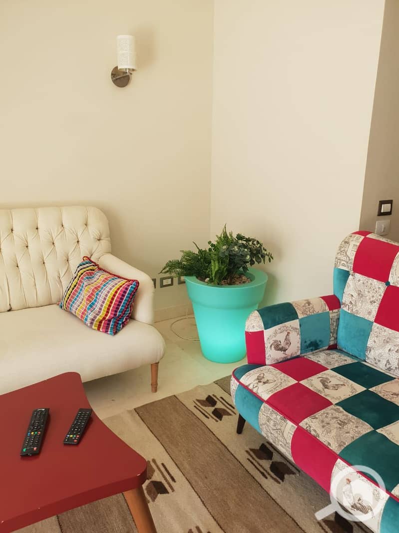 Luxurious Studio with Modern Furnishings for Rent in The Village Compound - Ansicht 3