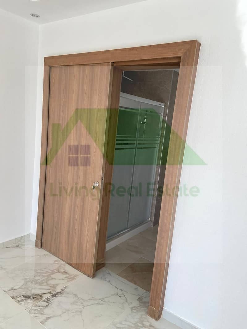 10 1000022213. jpg